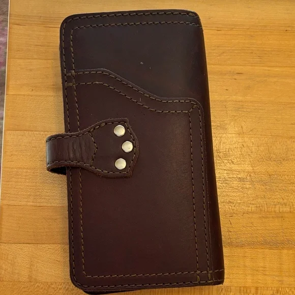 Saddleback Chestnut Brown Big Leather Wallet - Picture 5 of 8